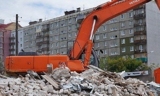 Вывоз строительного мусора с участка в Новокузнецке недорого от 1550 руб. | 2Землекопа-Нвк