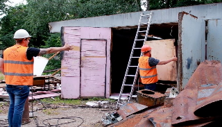 Демонтаж гаражей в Новокузнецке, цена от 1756 руб. – услуги под ключ от 2Землекопа-Нвк